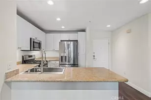 2147 Watermarke Pl, Irvine, CA 92612 - Photo 9
