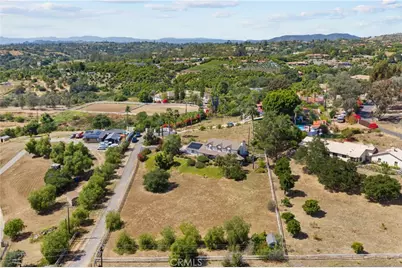 3162 Reche Road, Fallbrook, CA 92028 - Photo 3