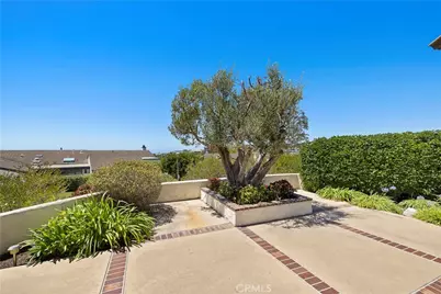 1 Breakwater Drive, Corona del Mar, CA 92625 - Photo 17