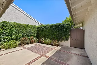 1 Breakwater Drive, Corona del Mar, CA 92625 - Photo 21