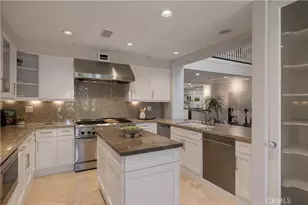 26 Belcourt, Newport Beach, CA 92660 - Photo 11