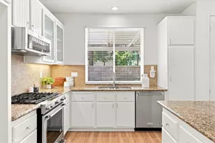 8 Dahlia, Irvine, CA 92618 - Photo 9
