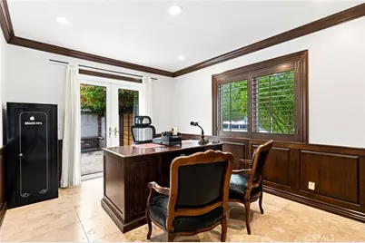 1000 Dover Drive, Newport Beach, CA 92660 - Photo 35