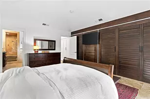 1000 Dover Dr, Newport Beach, CA 92660 - Photo 25