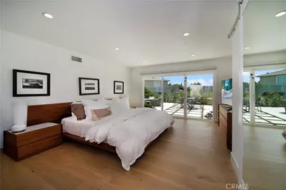 927 Bellis Street, Newport Beach, CA 92660 - Photo 9