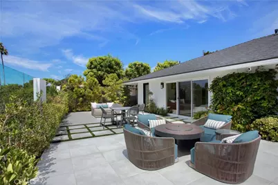927 Bellis Street, Newport Beach, CA 92660 - Photo 19