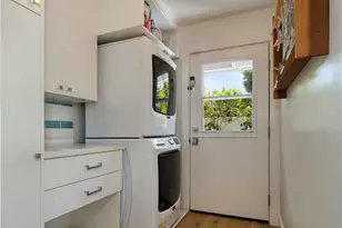 927 Bellis St, Newport Beach, CA 92660 - Photo 27