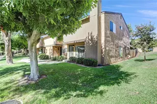 122 Tamarisk, Redlands, CA 92373 - Photo 3