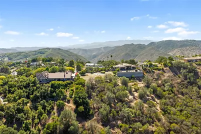 1645 Santa Margarita, Fallbrook, CA 92028 - Photo 13