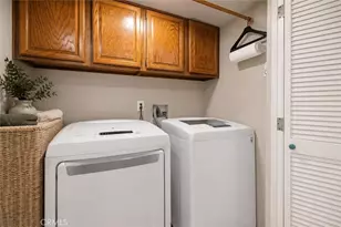 2700 E Panorama Dr, Signal Hill, CA 90755 - Photo 29