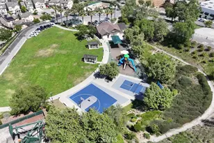 2700 E Panorama Dr, Signal Hill, CA 90755 - Photo 43
