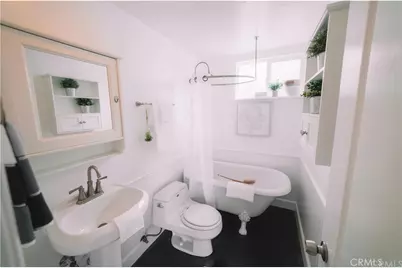 332 Lugonia Street, Newport Beach, CA 92663 - Photo 11