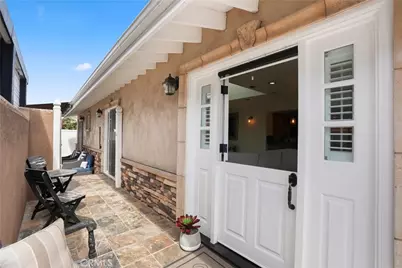 142 Liberty, Newport Beach, CA 92660 - Photo 3