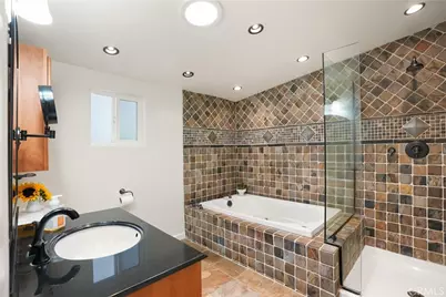 142 Liberty, Newport Beach, CA 92660 - Photo 19