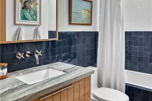 184 E Bay, Costa Mesa, CA 92627 - Photo 23