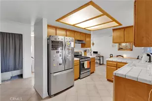 12745 Yellowstone, Victorville, CA 92395 - Photo 17