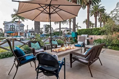 602 602.5 Marguerite #2, Corona del Mar, CA 92625 - Photo 3