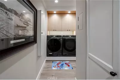 1114 E Balboa Boulevard, Newport Beach, CA 92661 - Photo 31