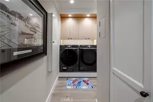 1114 E Balboa Blvd, Newport Beach, CA 92661 - Photo 31