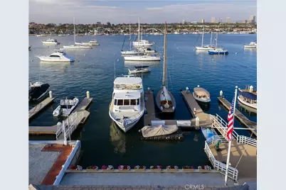 1114 E Balboa Boulevard, Newport Beach, CA 92661 - Photo 5