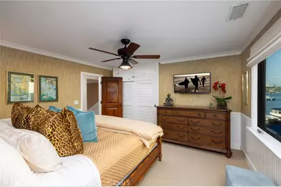 1114 E Balboa Boulevard, Newport Beach, CA 92661 - Photo 27
