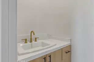 13360 Santa Ysabel Dr, Desert Hot Springs, CA 92240 - Photo 11