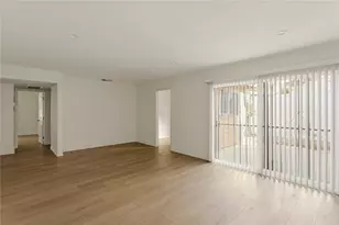 9201 Wakefield Ave, Panorama City, CA 91402 - Photo 7