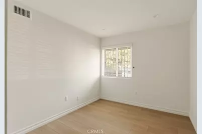 9201 Wakefield Ave #1, Panorama City, CA 91402 - Photo 11