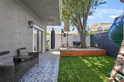 2911 S Pacific, San Pedro, CA 90731 - Photo 27