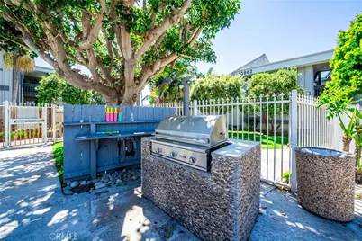 16932 Pacific Coast Highway #102, Huntington Beach, CA 92649 - Photo 25