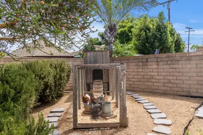 14752 Romanza, Tustin, CA 92780 - Photo 29