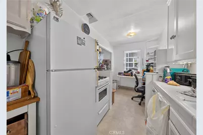 203 6th Street, Newport Beach, CA 92661 - Photo 21