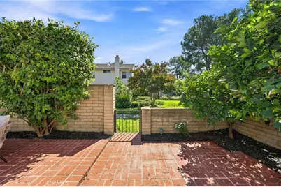 52 Acacia Tree Lane, Irvine, CA 92612 - Photo 37