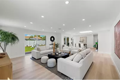 674 Senate Street, Costa Mesa, CA 92627 - Photo 9
