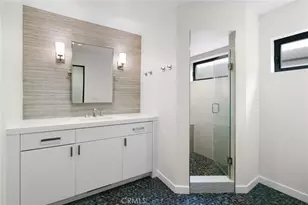 1021 Kings Rd, Newport Beach, CA 92663 - Photo 43