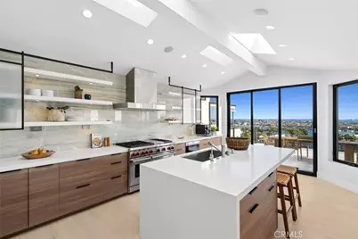1021 Kings Road, Newport Beach, CA 92663 - Photo 9