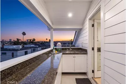 118 Sapphire, Newport Beach, CA 92662 - Photo 35