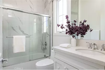 104 Interstellar, Irvine, CA 92618 - Photo 29