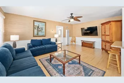1733 W Balboa Boulevard, Newport Beach, CA 92663 - Photo 5