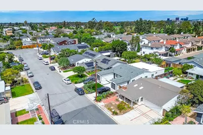 278 Santo Tomas, Costa Mesa, CA 92627 - Photo 3