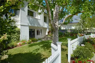 2 Royal St George Rd, Newport Beach, CA 92660 - Photo 33