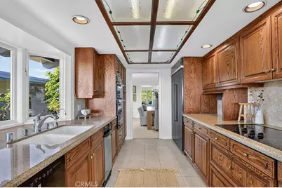 2715 Island View Drive, Corona del Mar, CA 92625 - Photo 23