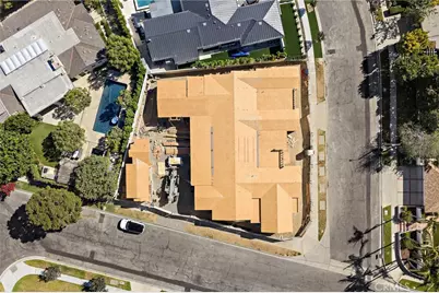 1900 Altura Drive, Newport Beach, CA 92625 - Photo 7