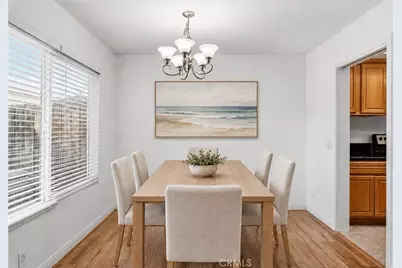 8 Silverwood, Irvine, CA 92604 - Photo 5