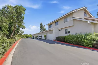 8 Silverwood, Irvine, CA 92604 - Photo 27