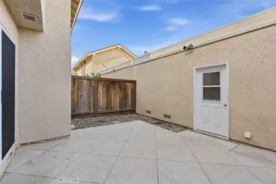 8 Silverwood, Irvine, CA 92604 - Photo 21
