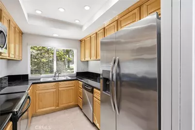 8 Silverwood, Irvine, CA 92604 - Photo 9