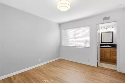 8 Silverwood, Irvine, CA 92604 - Photo 11