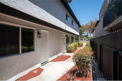 810 S Flower, Santa Ana, CA 92703 - Photo 5