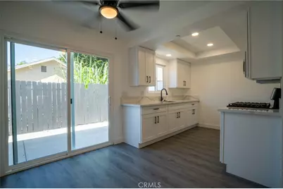 810 S Flower, Santa Ana, CA 92703 - Photo 23